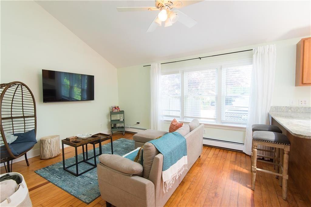 393 Aquidneck Ave - Photo 7 of 17