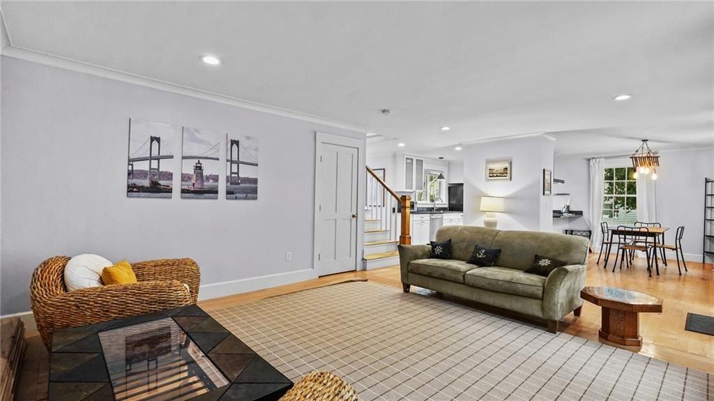 485 Spring St - Photo 2 of 33