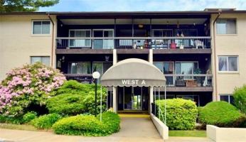 featured image of 400 Narragansett Pkwy ##Wa11