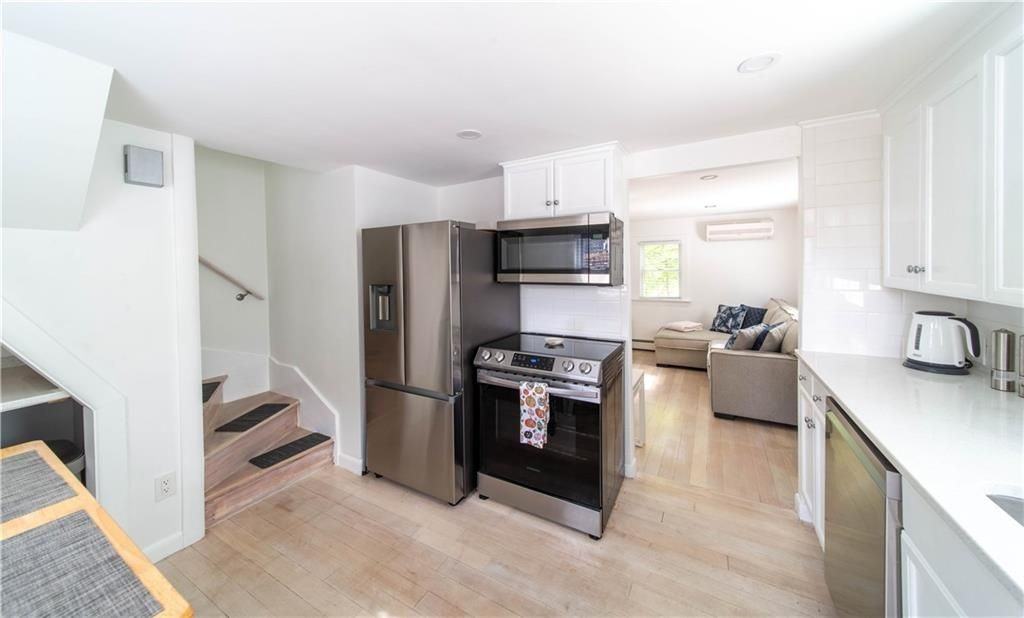 85 Water St - Photo 6 of 24