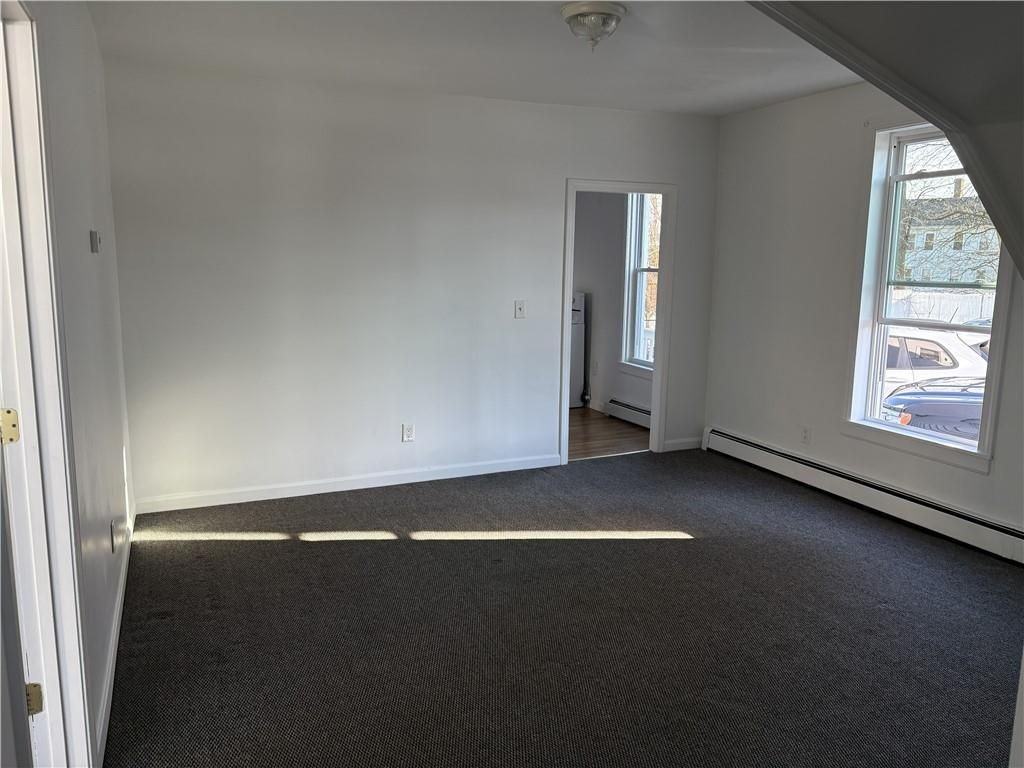 453 Pond St - Photo 3 of 8