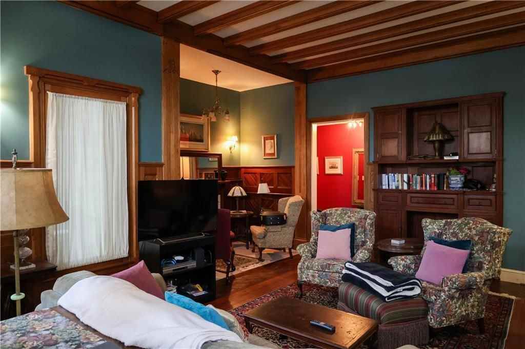 6 Howe Ave ##3 - Photo 4 of 30