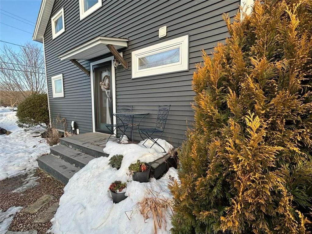 12 Clark St - Photo 3 of 23