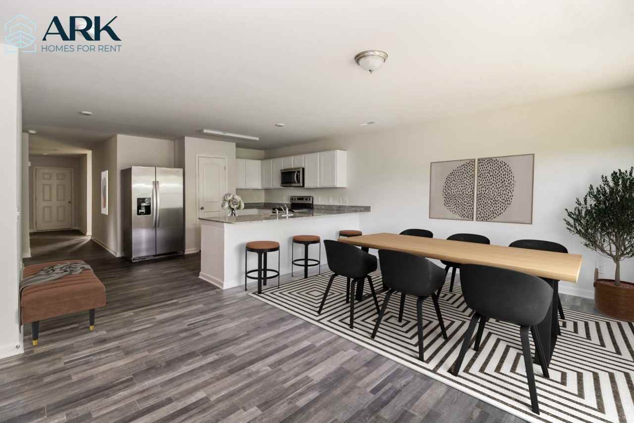 2396 2396 Heritage View Ln - Photo 3 of 17