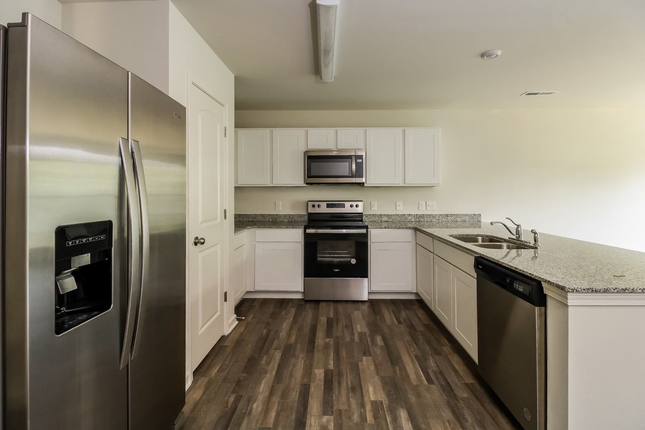 2396 2396 Heritage View Ln - Photo 7 of 17