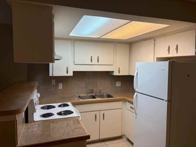 6165 Chesham Dr #9 - Photo 5 of 16