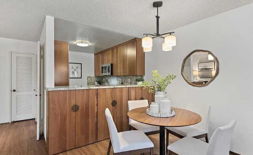 2140 Santa Cruz Ave #B104 - Photo 4 of 20