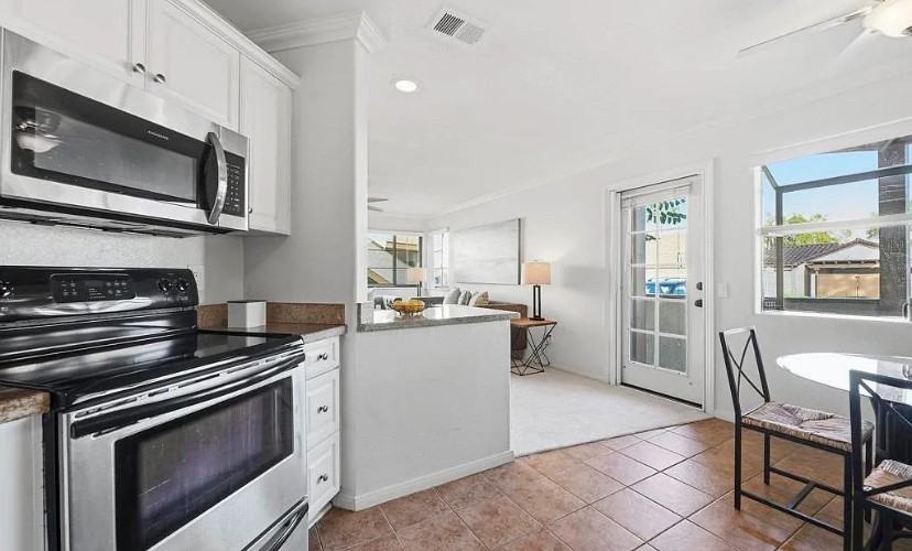 3573 Paseo De Los Californianos #273 - Photo 5 of 16