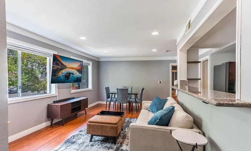 110 W Maple St #2 - Photo 2 of 18