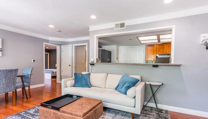 110 W Maple St #2 - Photo 3 of 18