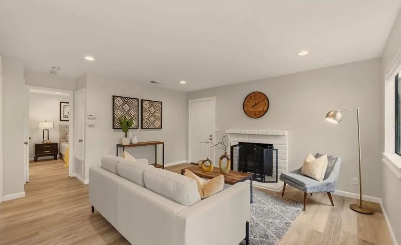 3401 La Terrace Cir - Photo 2 of 21