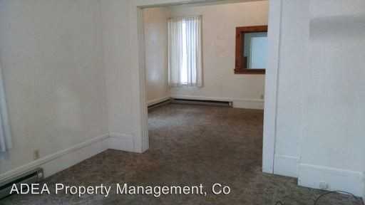 412 E Front St - Photo 2 of 10