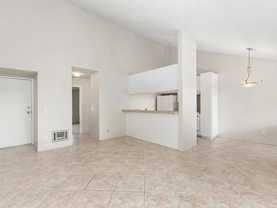 6204 Agee St - Photo 1 of 1