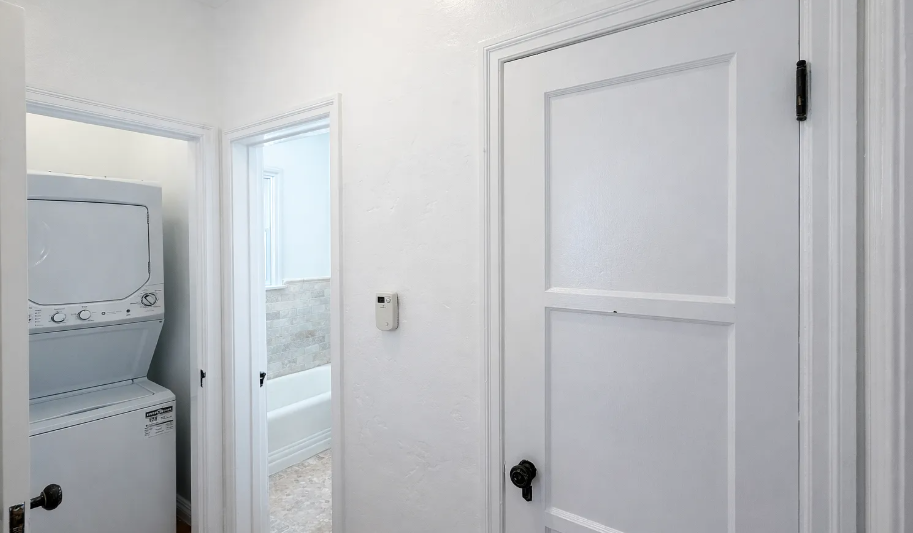 854 4Th St - Photo 4 of 5