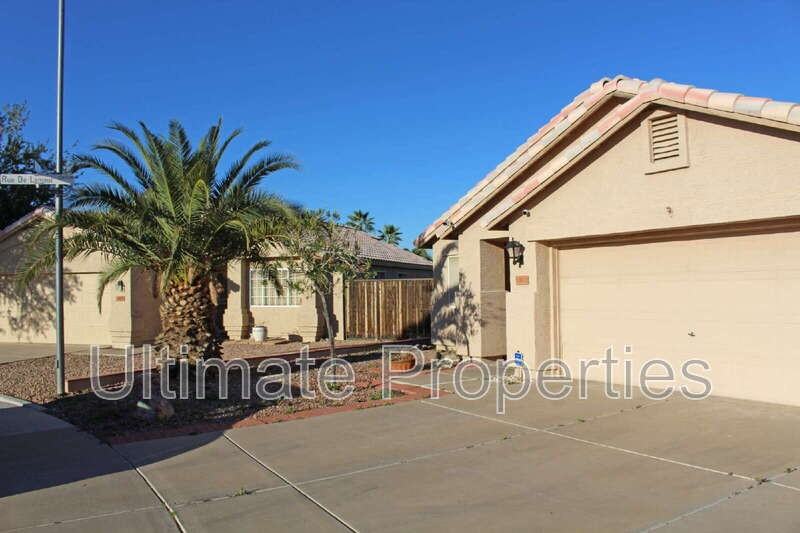 13621 N 73rd Ave - Photo 2 of 7