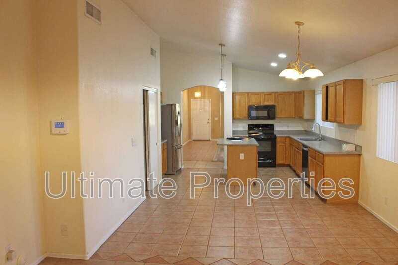 13621 N 73rd Ave - Photo 3 of 7