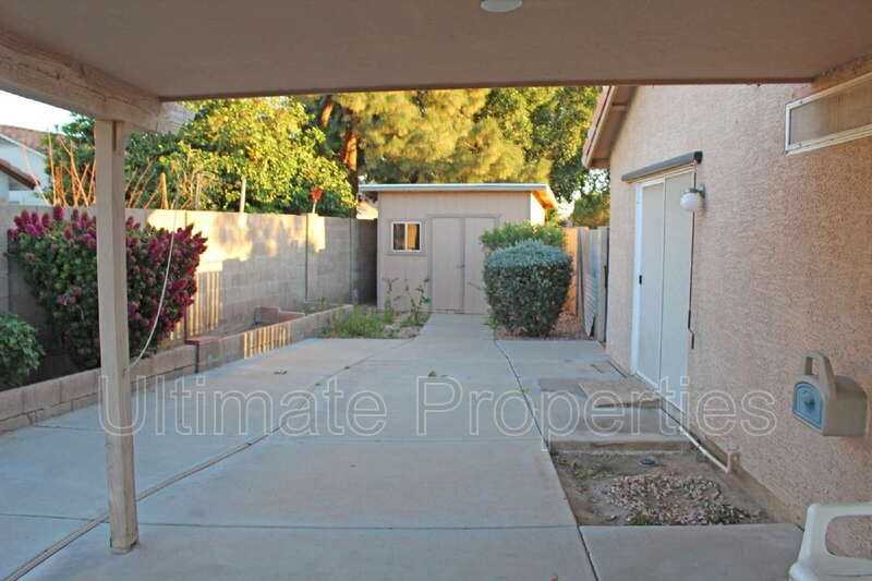 13621 N 73rd Ave - Photo 5 of 7