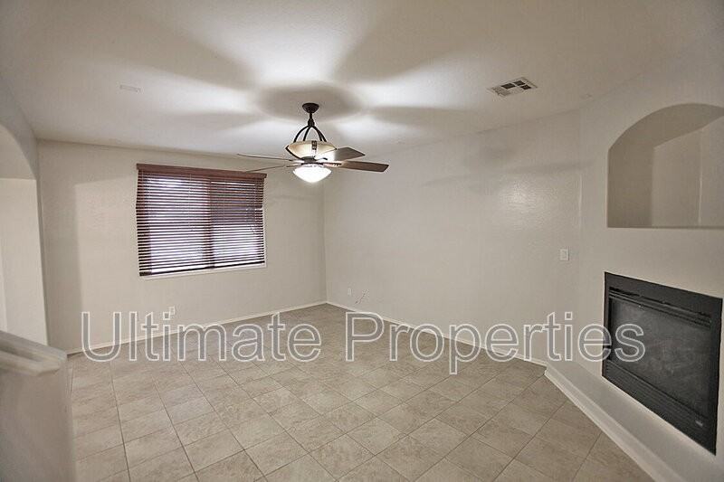 18162 W Elm St - Photo 5 of 18