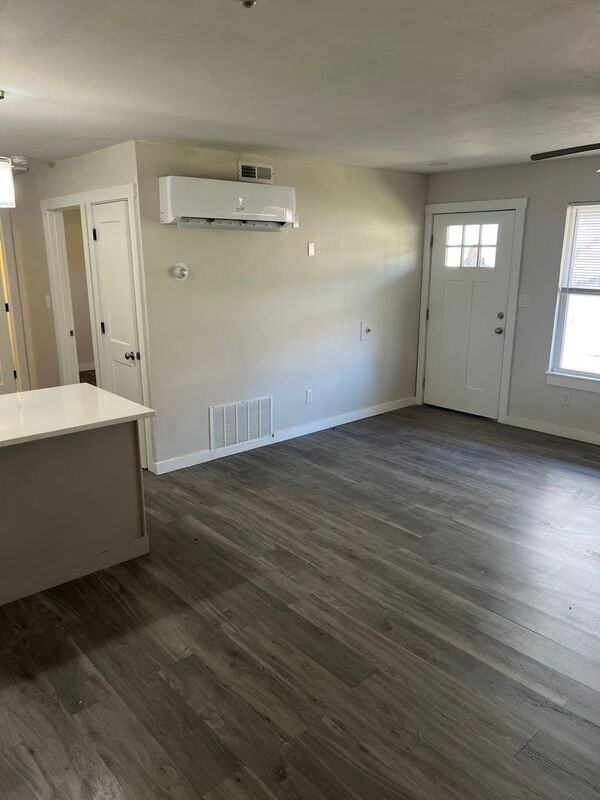 1617 N Jefferson Ave #4 - Photo 5 of 19