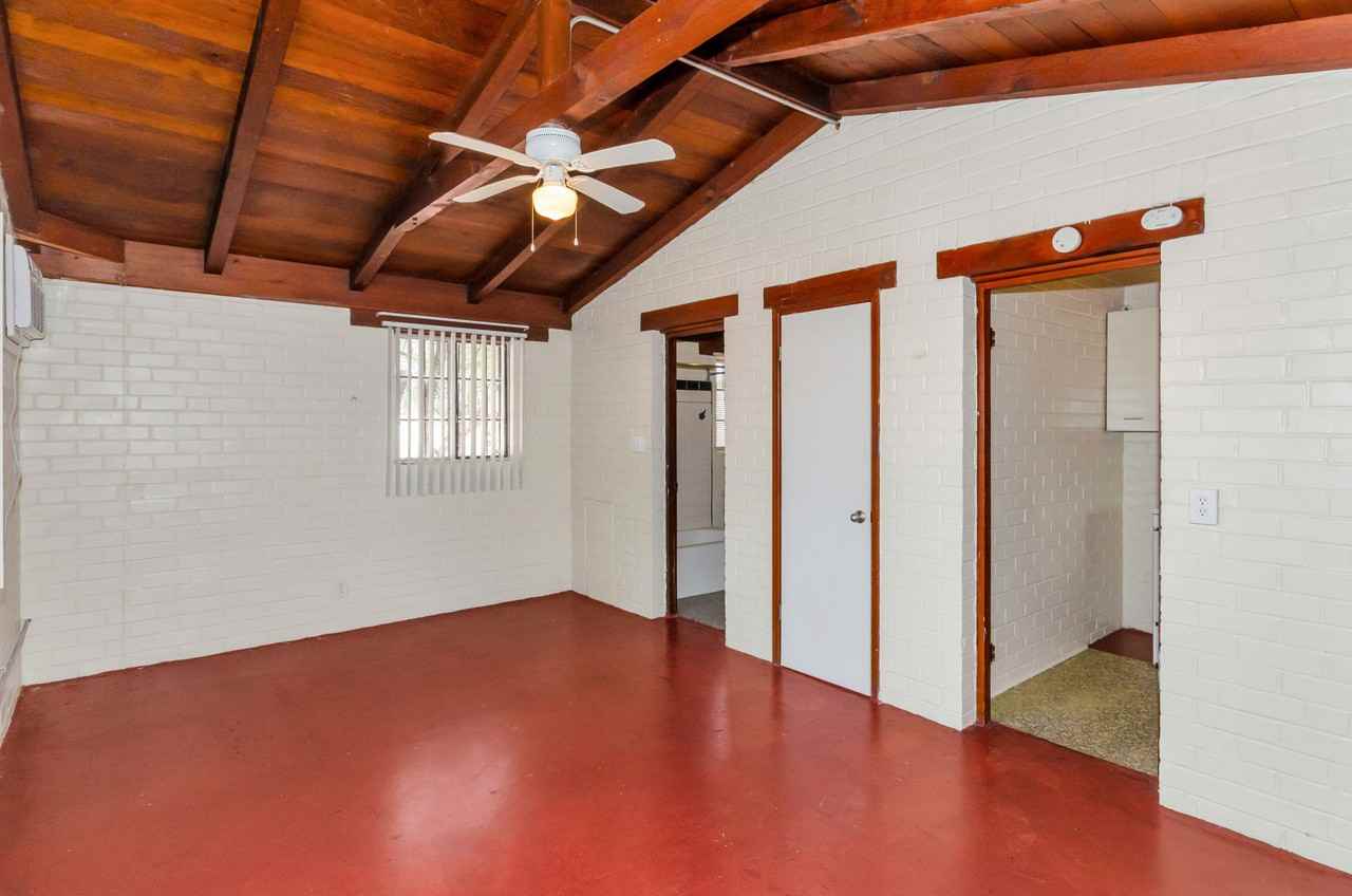 947 N Alvernon Way #5 - Photo 2 of 16