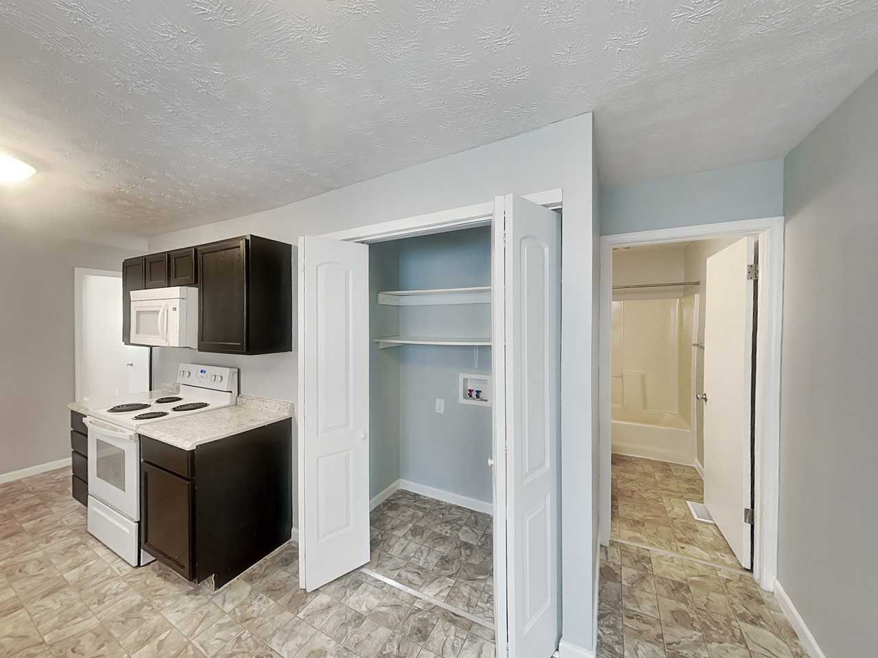 7109 E 14th St - Photo 7 of 21