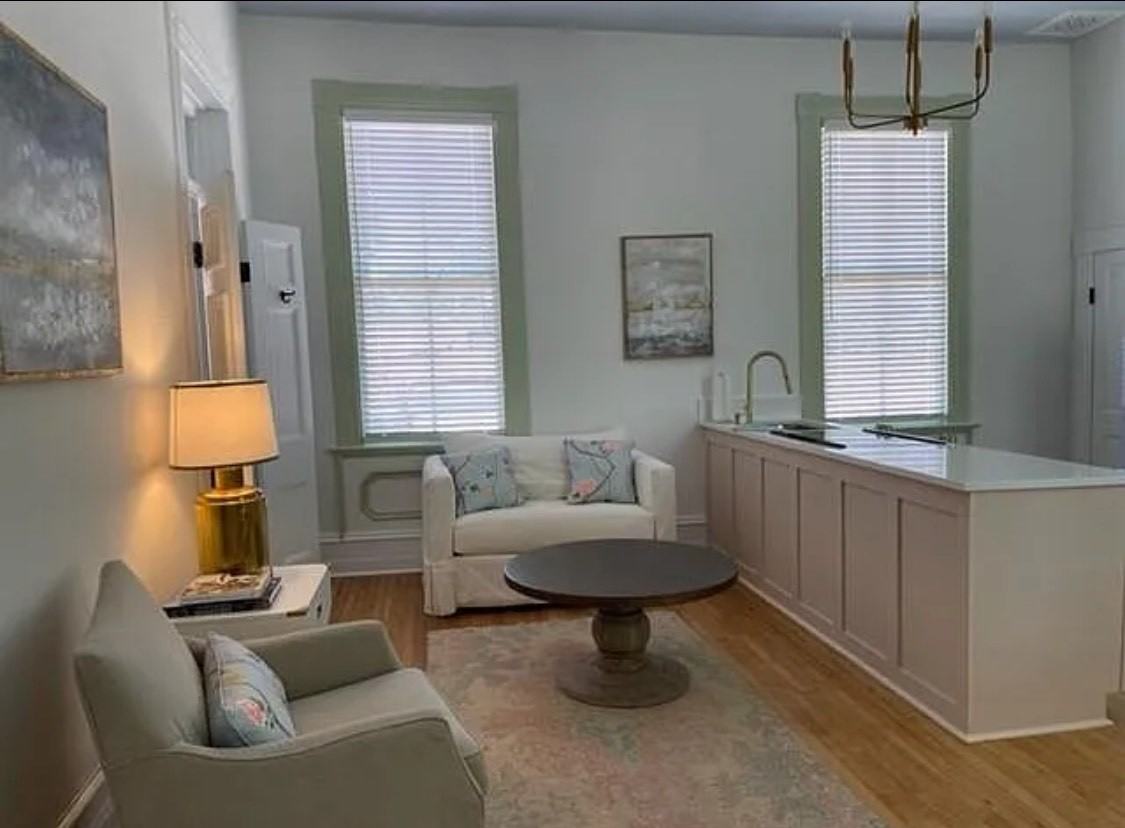 67 Warren St #C - Photo 3 of 9