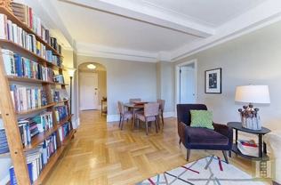 677 W End Ave #8D - Photo 1 of 1