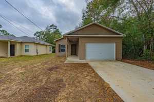 featured image of 709 E Robinson Ave