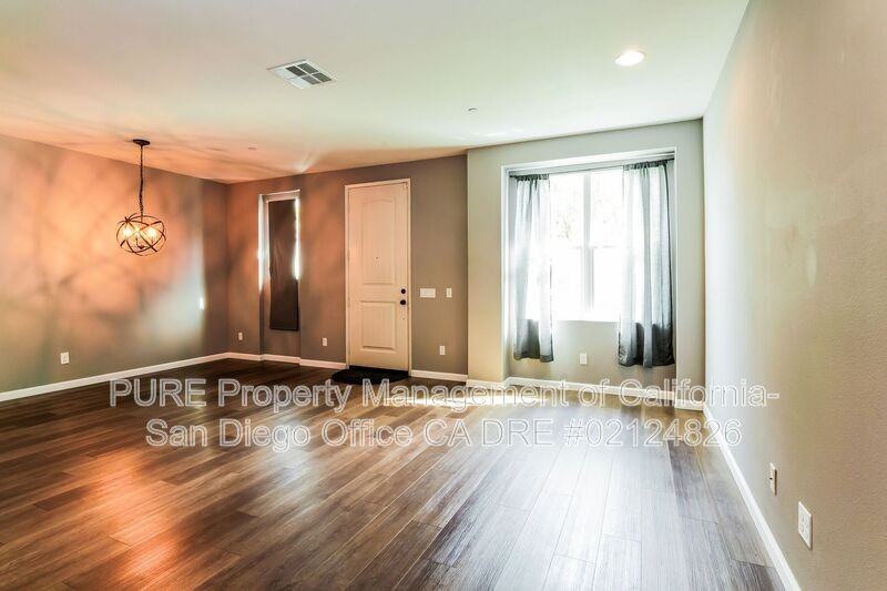 1520 Santa Carolina Rd #4 - Photo 4 of 18