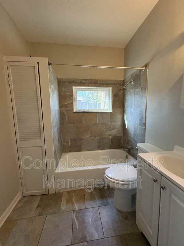 768 80th Pl S - Photo 7 of 9