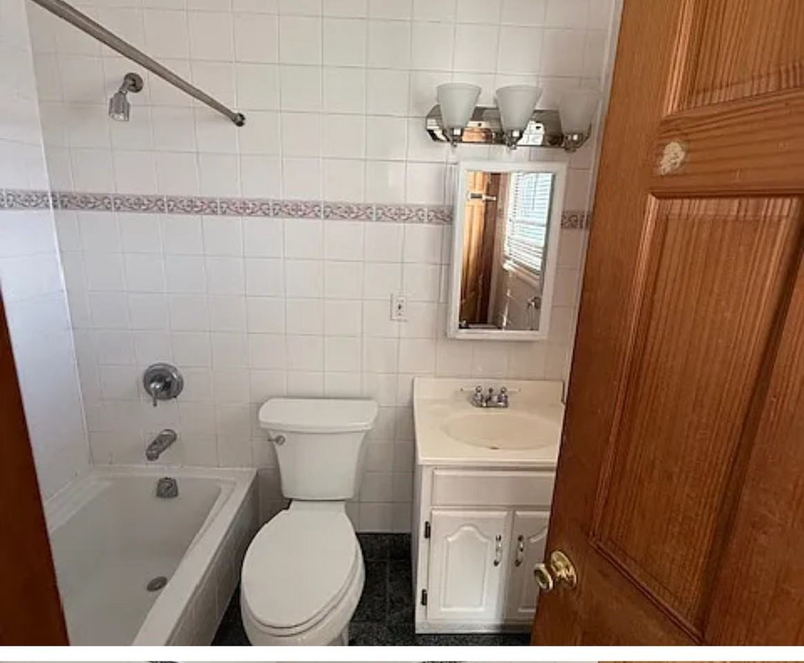 72 Carleton Ave #3 - Photo 7 of 7