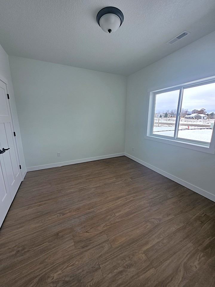 1206 Poppy Ct - Photo 7 of 20