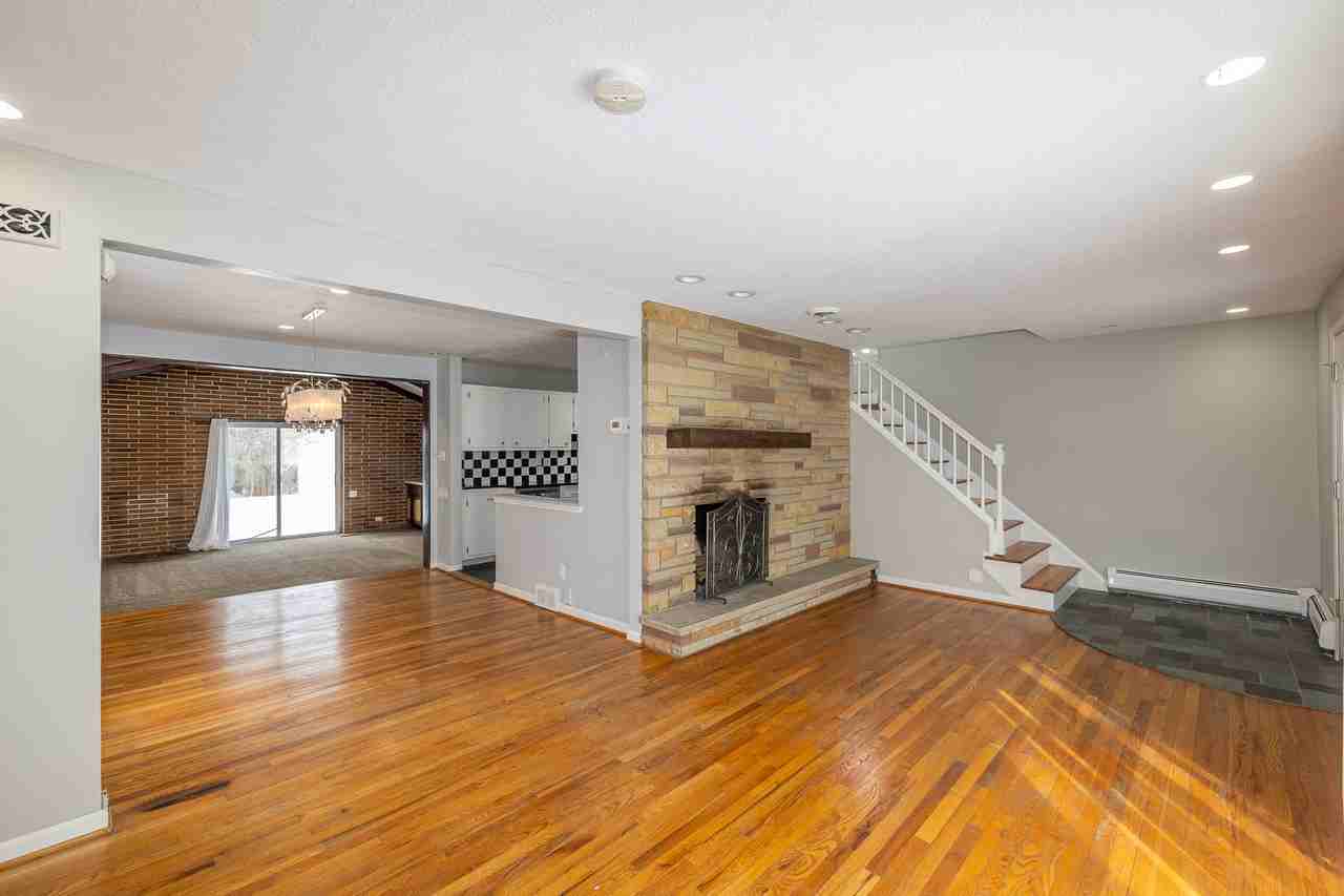 1402 Clearview Rd - Photo 5 of 28