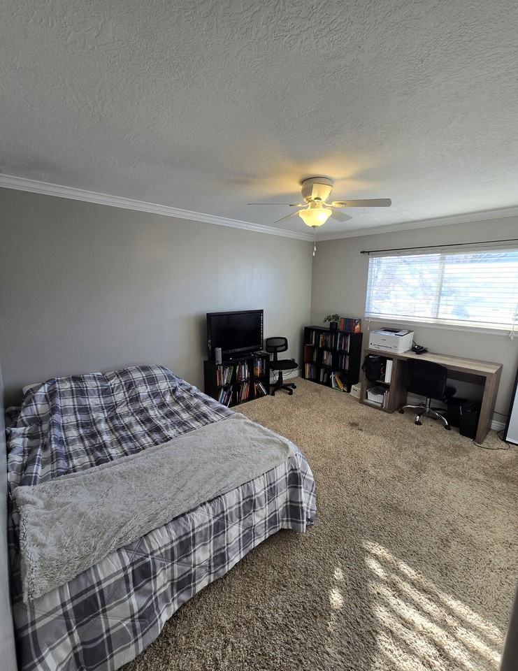 470 En - Photo 7 of 16