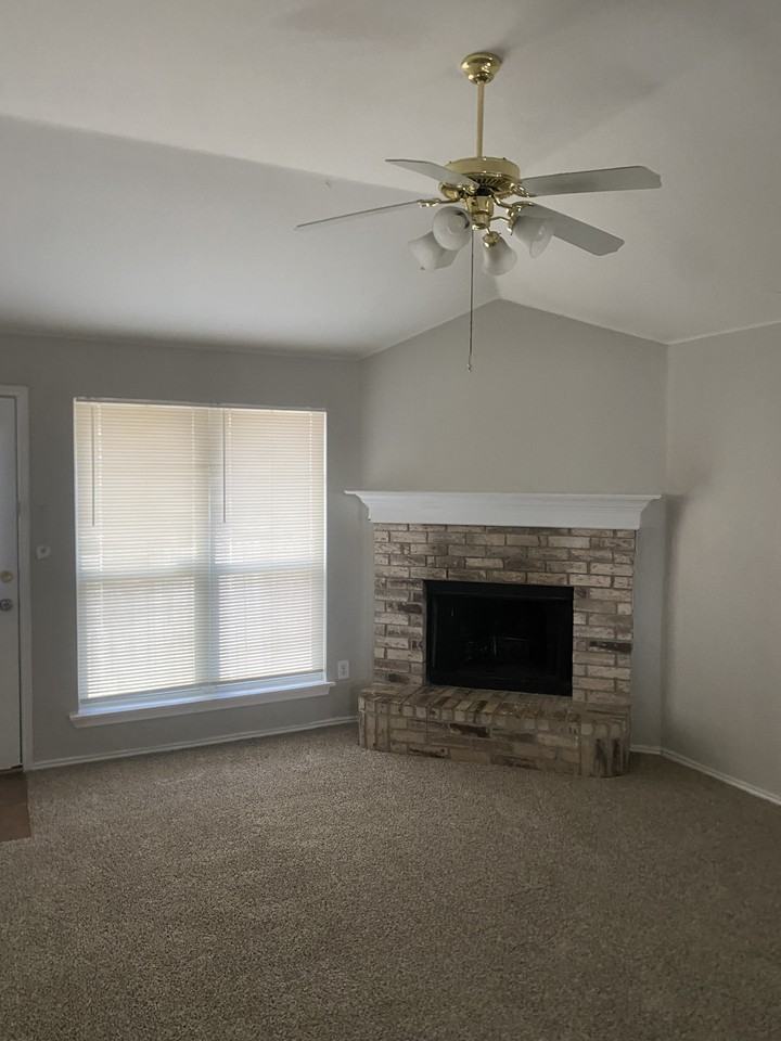 1417 Marena Moore Ct - Photo 5 of 14