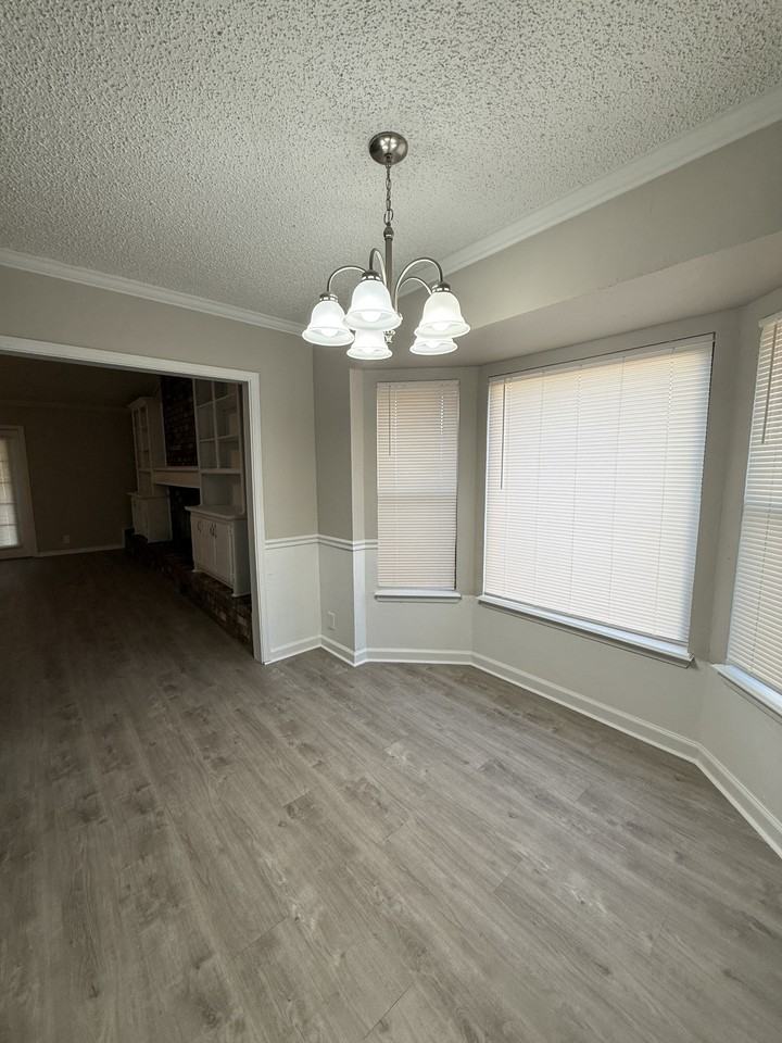 1011 Taurus Dr - Photo 6 of 16