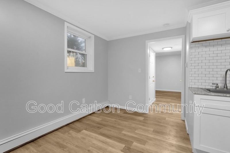 1190 Orchard Park Rd #6B - Photo 4 of 12