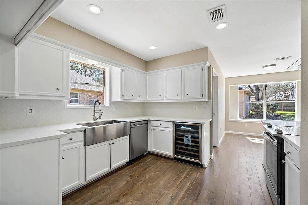 5119 Prairie Creek Dr - Photo 6 of 10