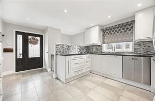 15 Rosewood Ave - Photo 1 of 1