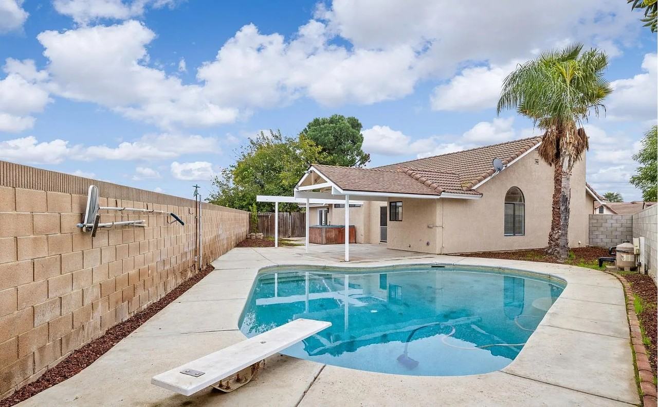 6903 Vanilla Ct - Photo 2 of 19