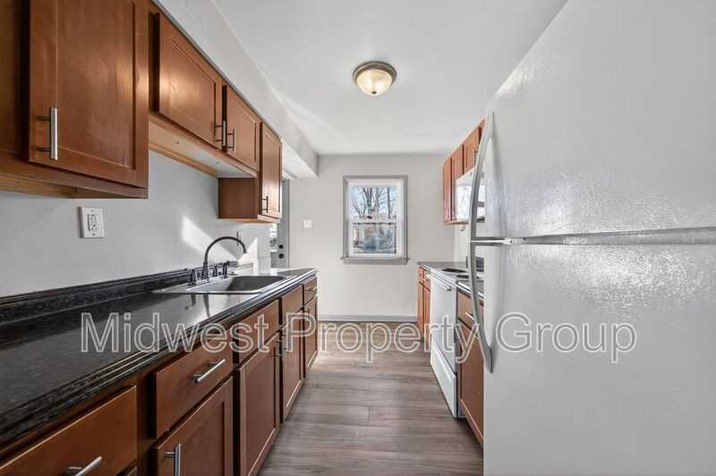 4508 Ashby Rd - Photo 7 of 23