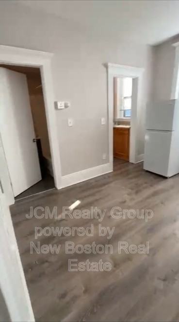 124 Central Ave - Photo 4 of 28