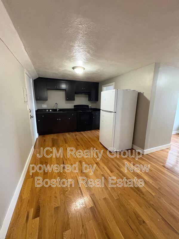 108 Franklin St #U24 - Photo 2 of 30