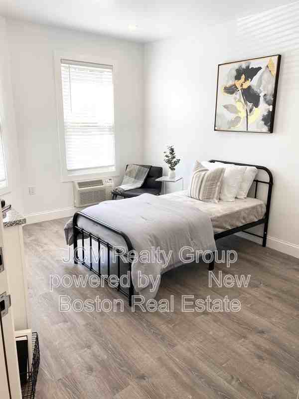 69 N Common St - Photo 3 of 14