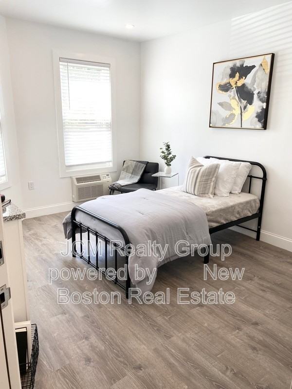 69 N Common St - Photo 4 of 14