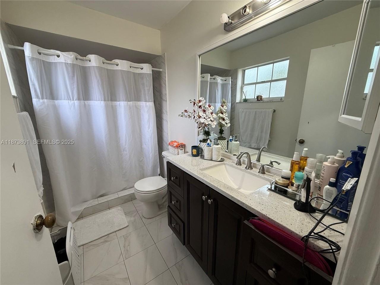 14560 Southwest 124th Place #1560 - Photo 7 of 15