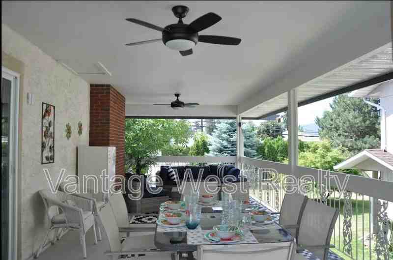 4279 Lakeshore Rd - Photo 6 of 20