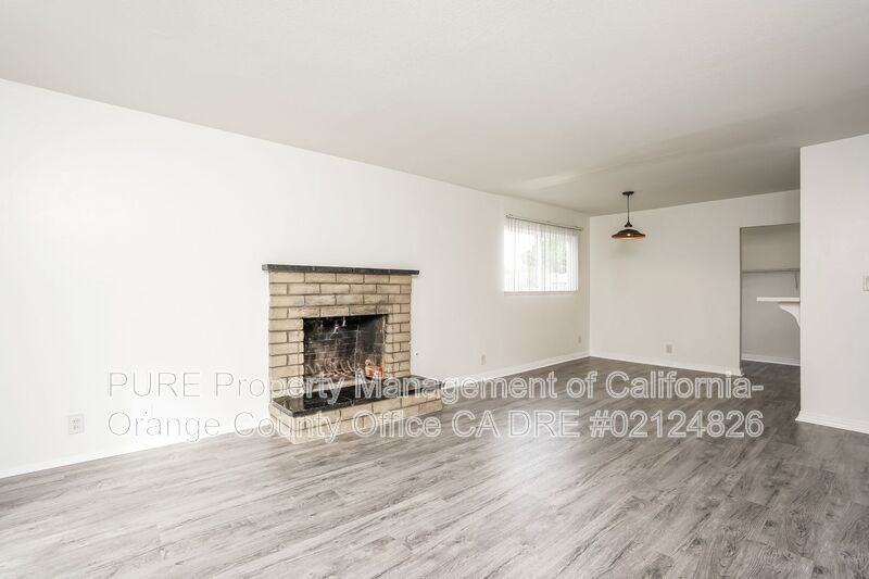 8542 Orinda Cir - Photo 2 of 15