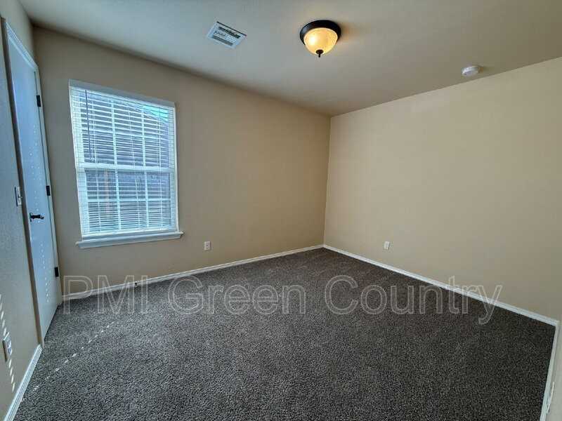 8946 S 260th East Ave - Photo 5 of 18