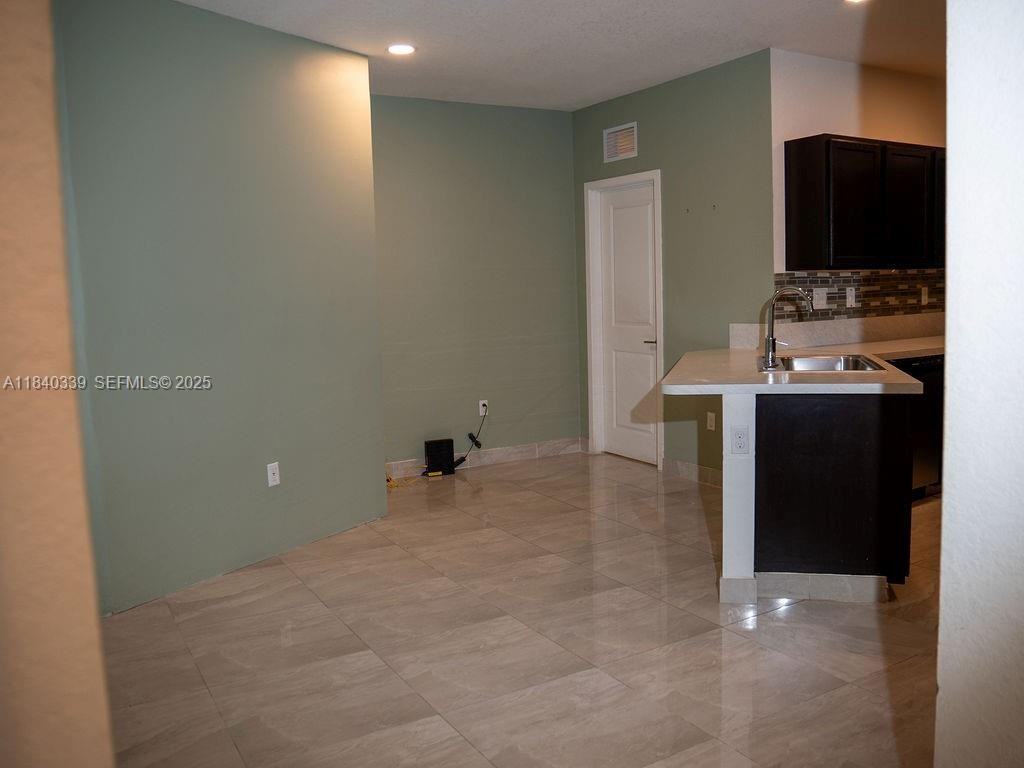 24461 Southwest 117 Path - Photo 3 of 51